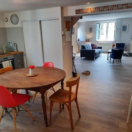 Apartmán Duplex Dans Le Coeur Historique De Guérande