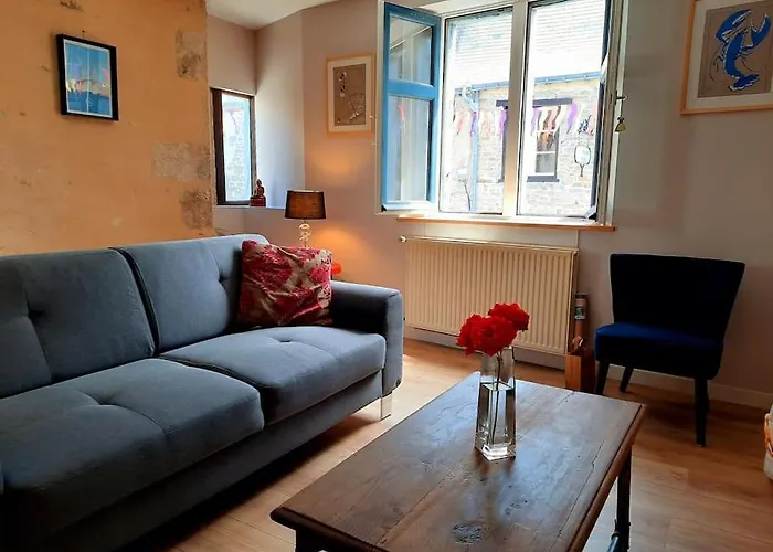 Duplex Dans Le Coeur Historique De *