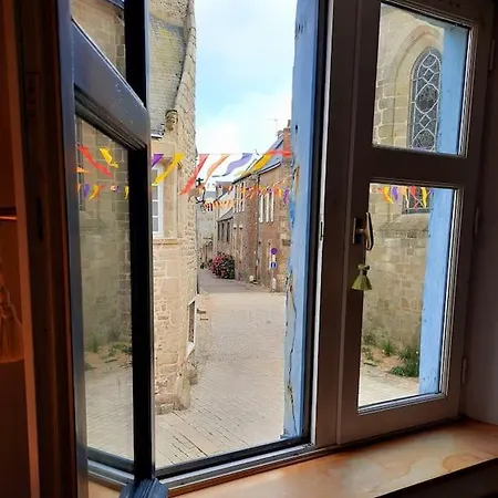 Duplex Dans Le Coeur Historique De Guérande